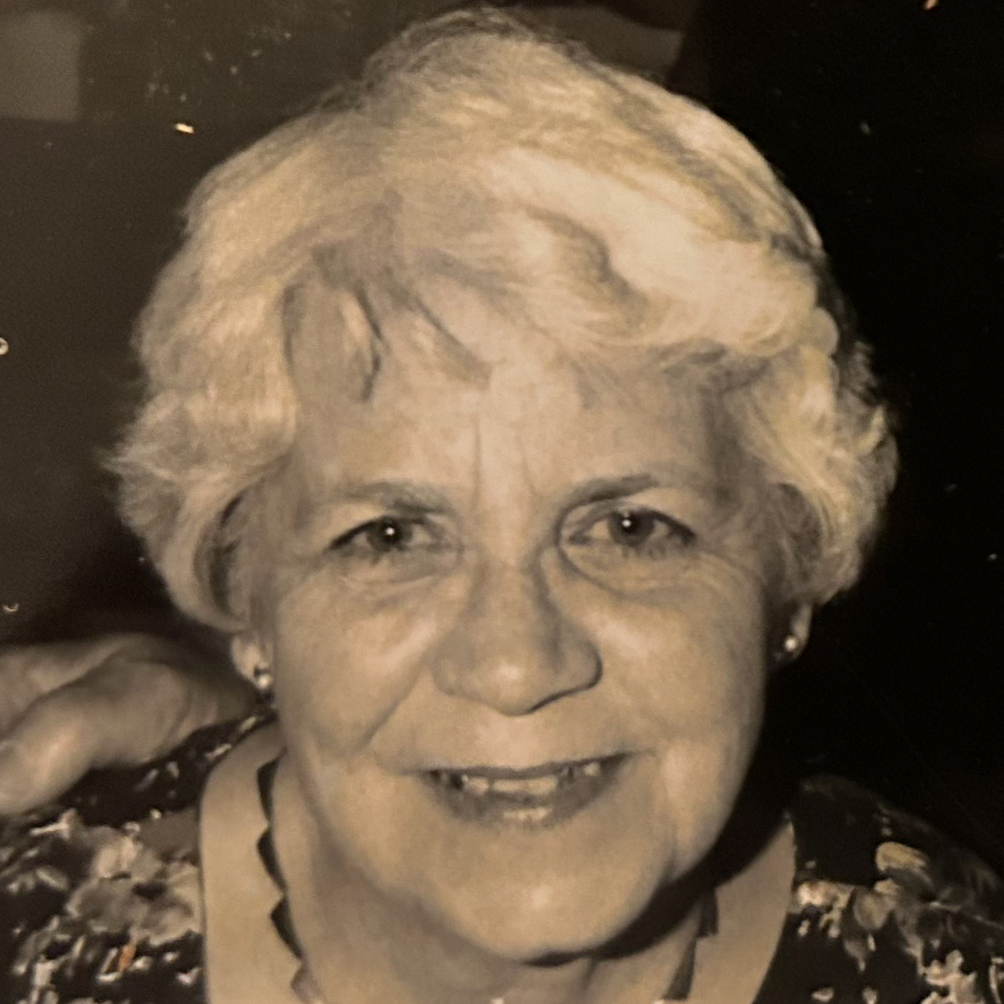 Edel Stender